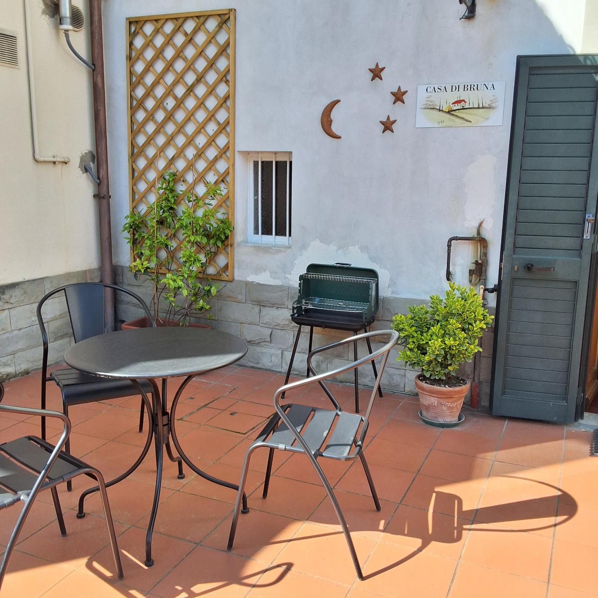 Casa Di Bruna Poppi Esterno foto